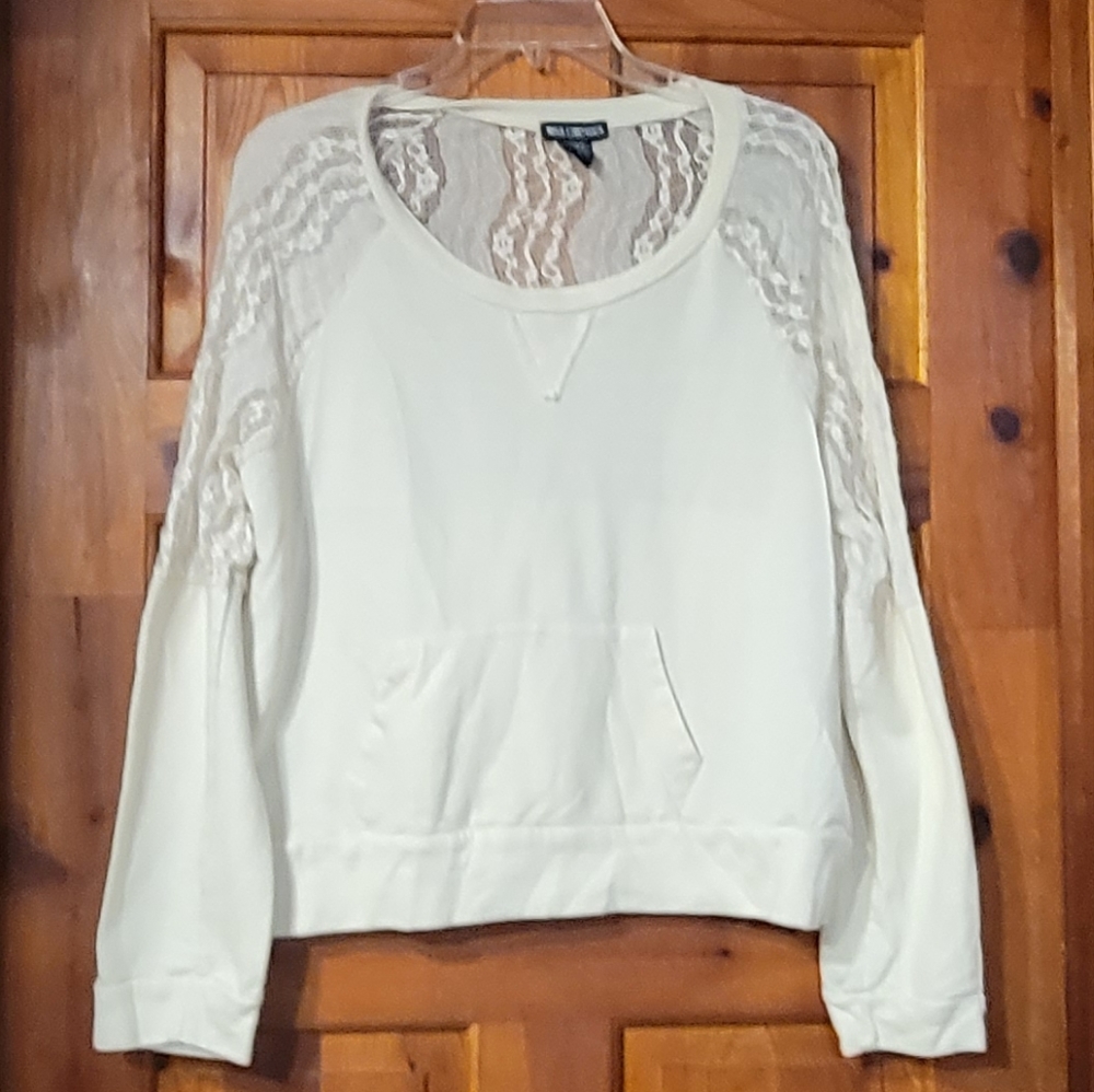 Miss Chievous XL beige sweatshirt with lace
